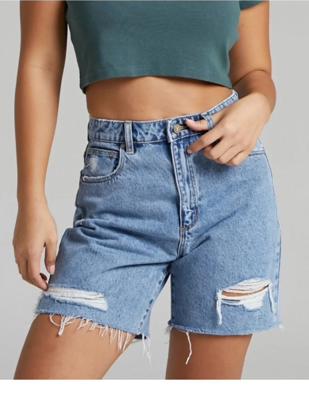 A Brand Jeans Distressed Denim Shorts - Carrie Short